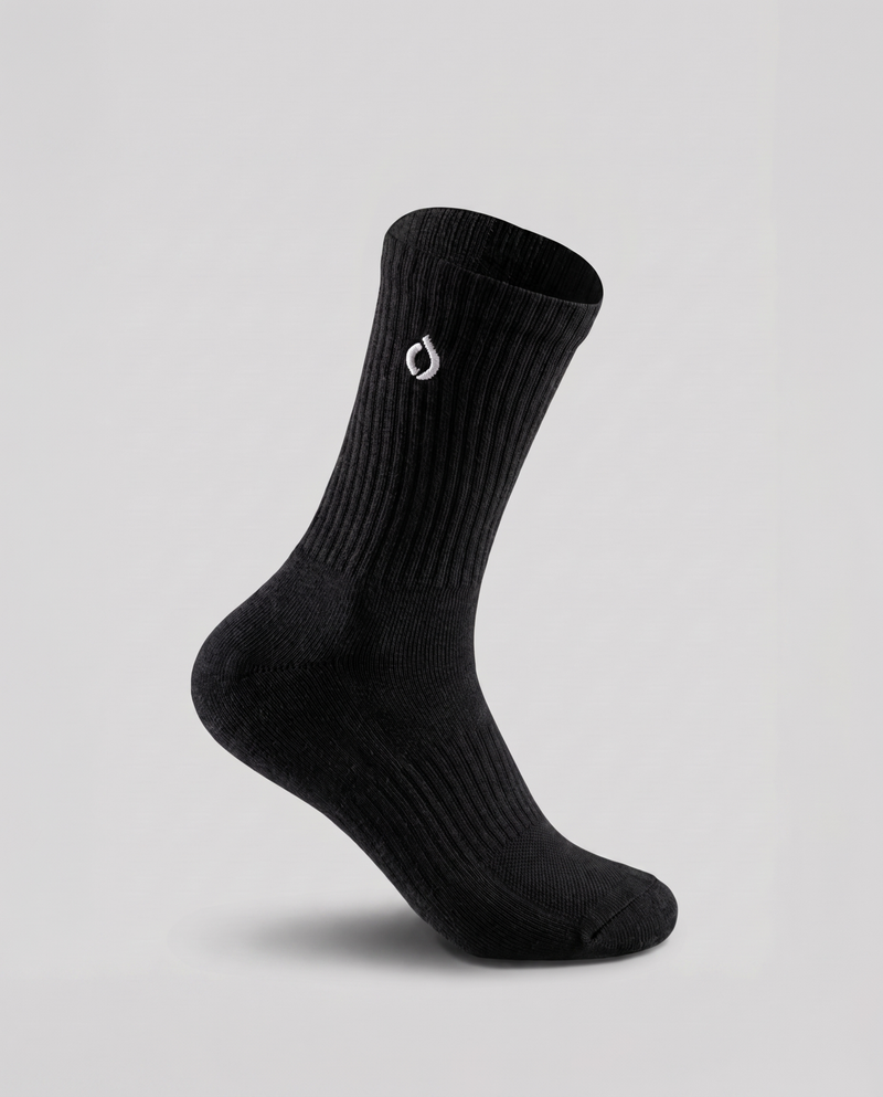 DryStep unisex black mid crew socks — moisture-wicking Coolmax, cushioned, anti-odour