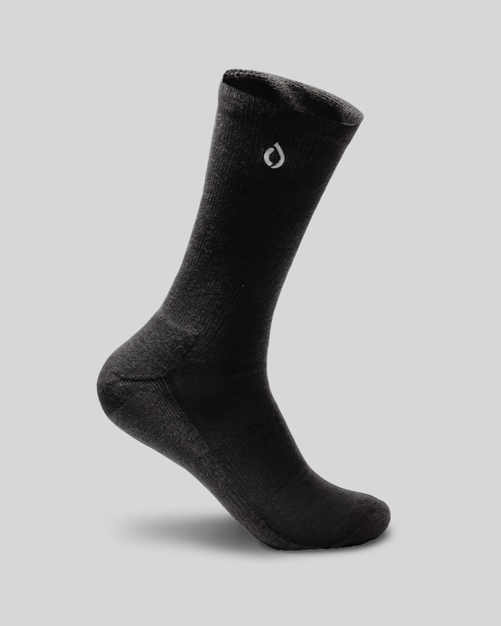 DryStep black crew socks — moisture-wicking Coolmax, cushioned sole, anti-odour