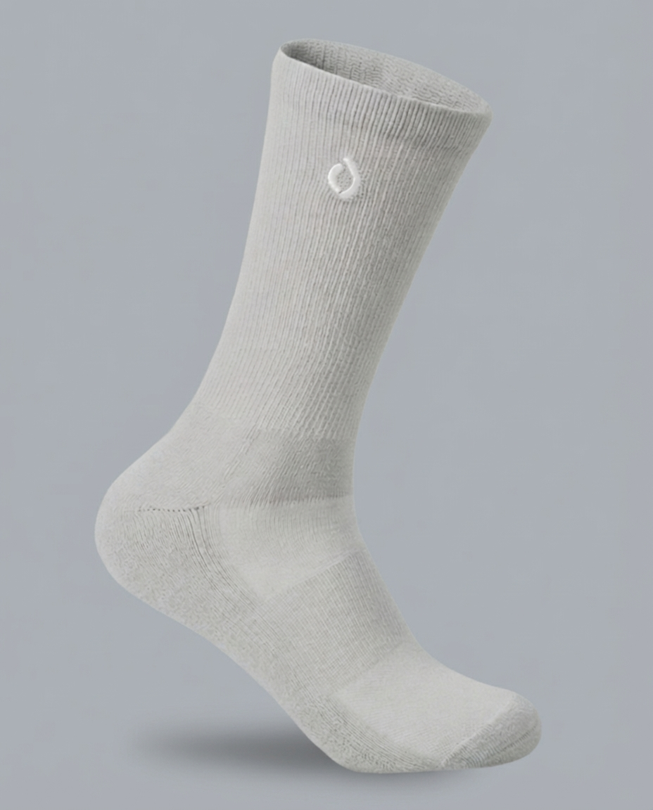 DryStep stone grey men's crew socks — cushioned, moisture-wicking Coolmax, anti-odour