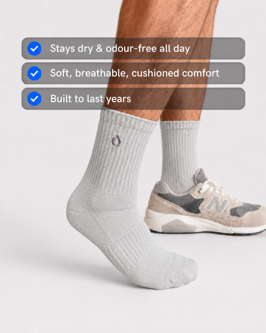Mist grey mid-crew socks with three ticks, stays dry and odour-free, cushioned, built to last