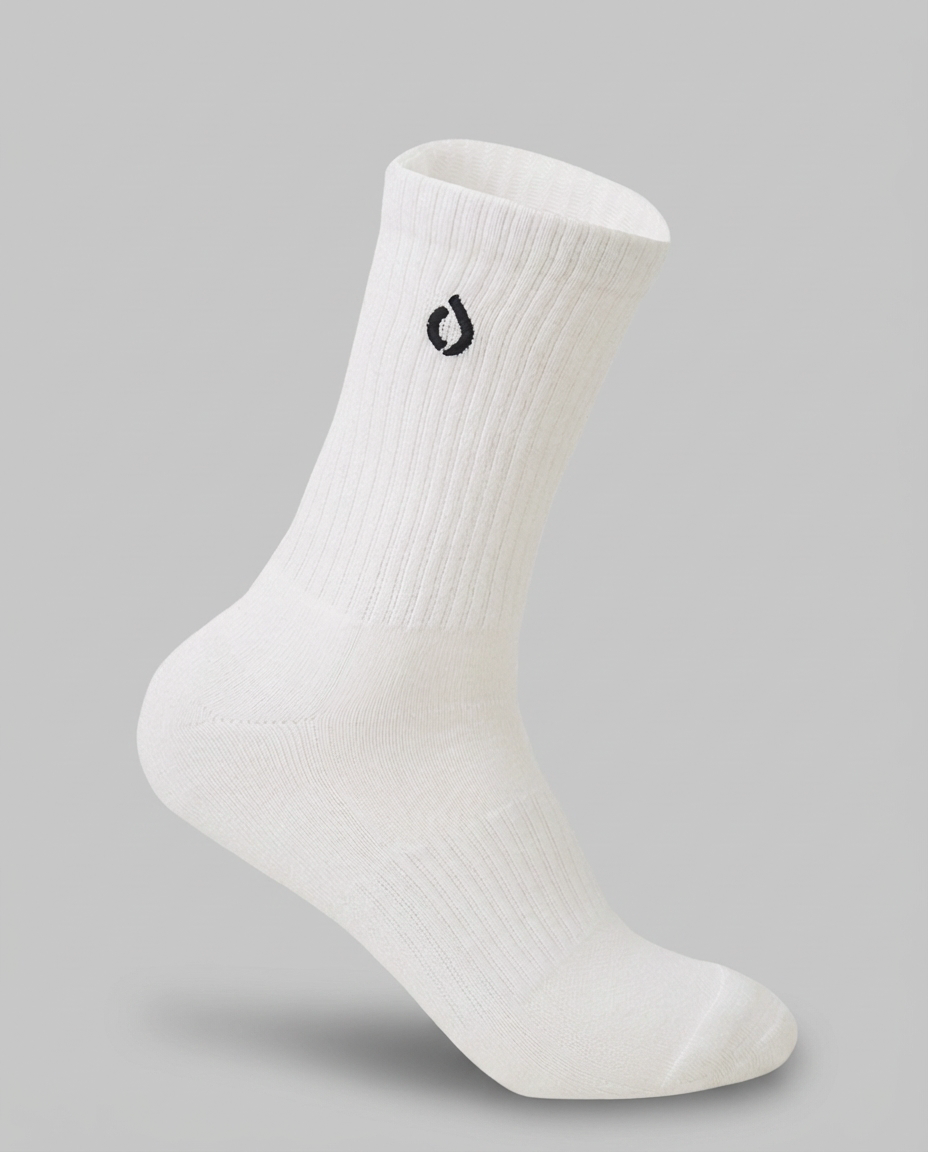 DryStep unisex white mid crew socks — moisture-wicking Coolmax, cushioned, anti-odour