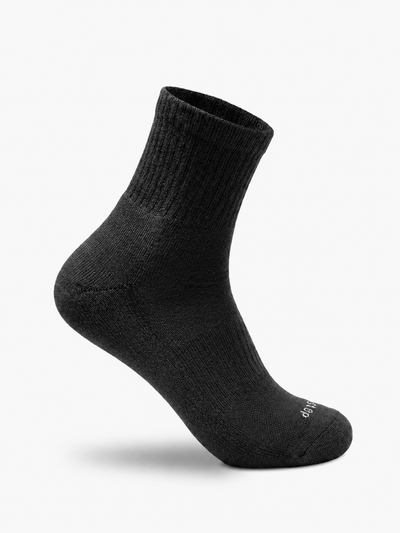 DryStep quarter length socks in black, side view